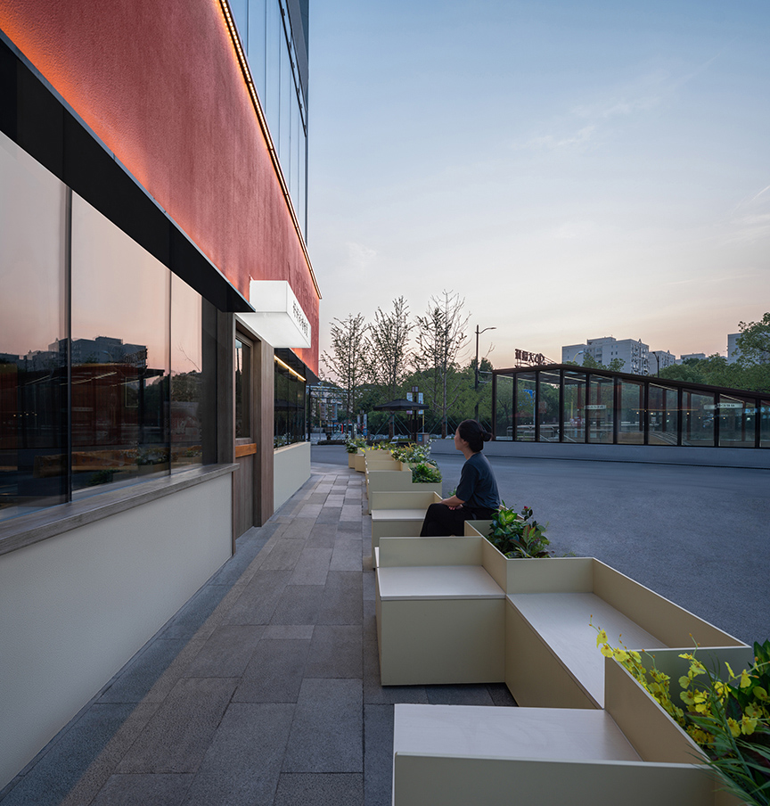 24-户外定制座位 Outdoor customized furniture ?摄影:吴清山.jpg
